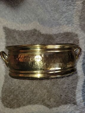 Vintage Oval Hammered Brass Plant Pot / Planter with Handles 8 X 5 1/2"